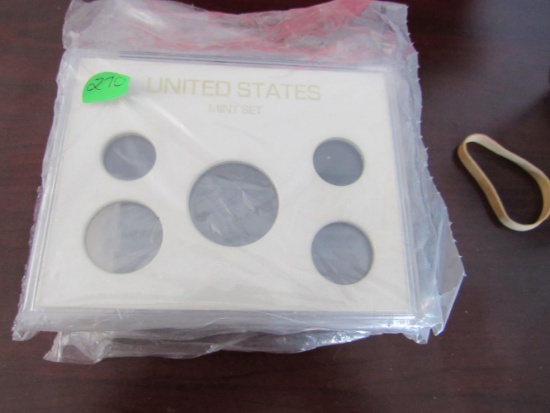 4 Plastic Mint Set Holders