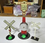 Lionel 2 RR crossing Caution High Speed Trains bell