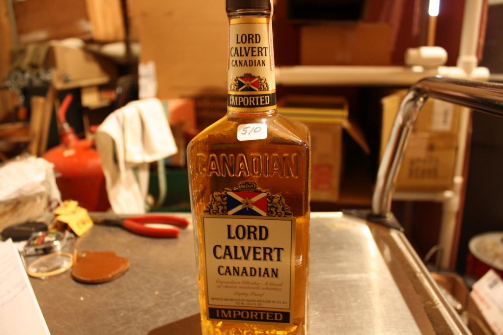CANADIAN LORD CALVERT ウィスキー パブミラー-