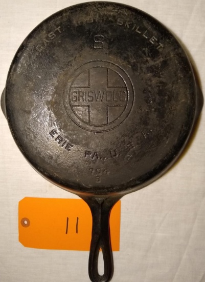 No 8 Griswold Skillet