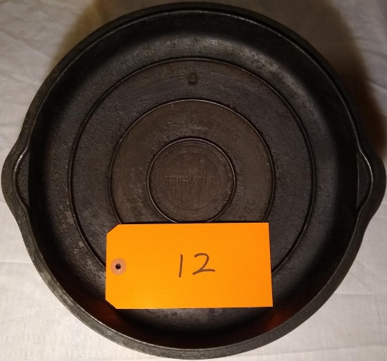 No 9 Griswold Self Basting Domed Lid