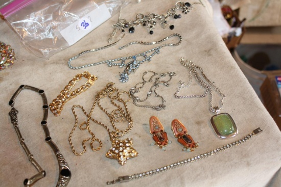 Costume Jewelry, Bling necklace, bracelets