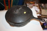 Antique Cast Iron Deep Skillet W/Dome Lid