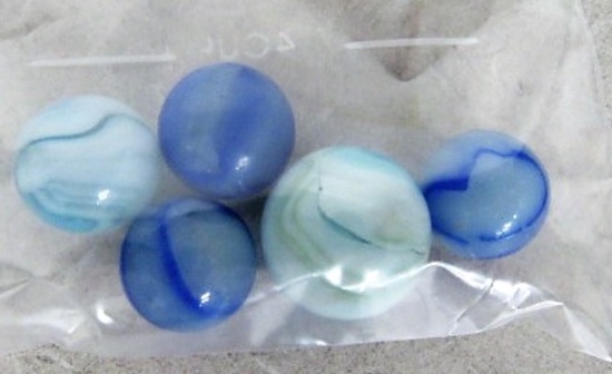 5 blue swirl marbles