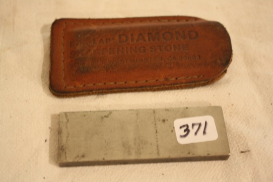 Diamond Sharpening Steel in Leather