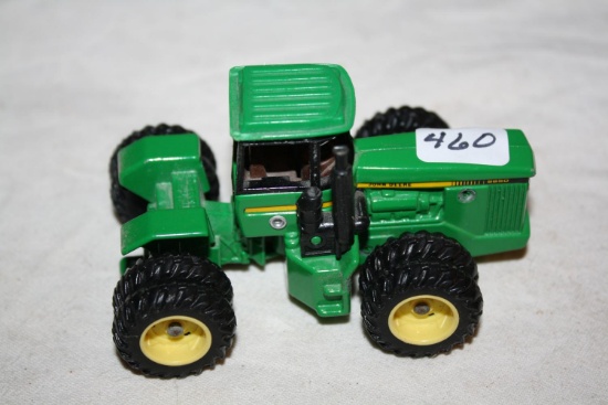 John Deere Toy Tractor 8850