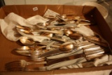 Glastonbury Silverware Set 32 Pieces