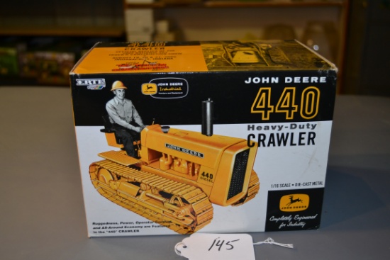 JD yellow heavy duty "440" crawler