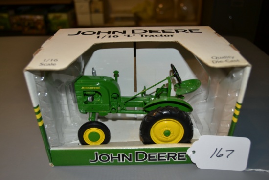 diecast JD "L" tractor  W/box