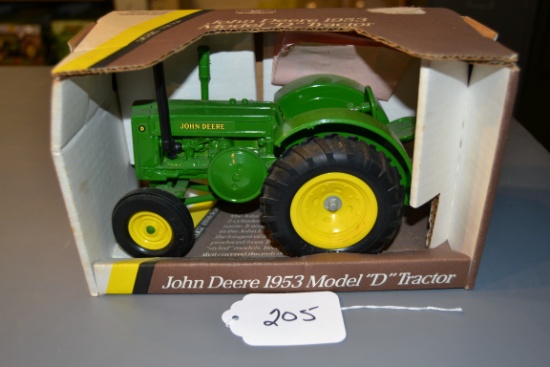 diecast JD 1953 "D" tractor W/box