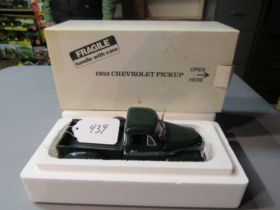 diecast 1953 Chevy pickup W/box