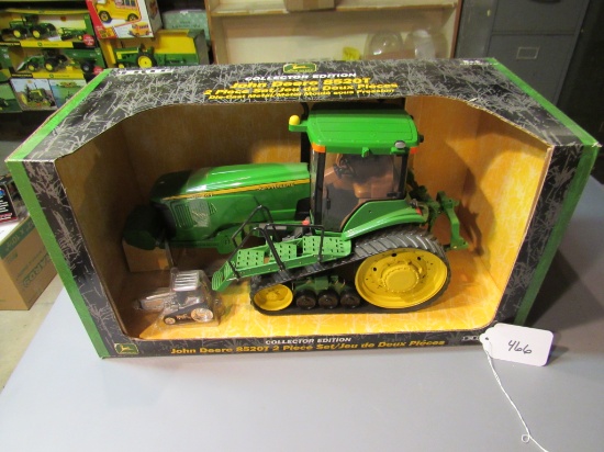 collector's edition diecast JD "8520 T" tractor W/box
