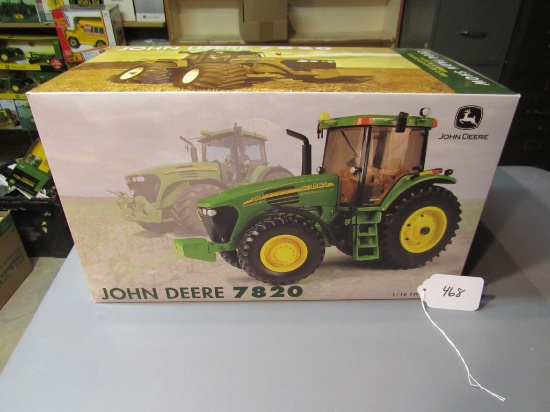 Farm Show 2004 - 6th in the series (1-2000) diecast JD "7820" tractor W/box