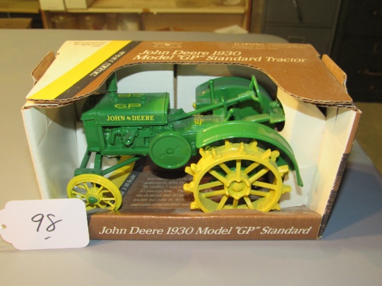 diecast JD 1930 "GP" standard tractor  W/box