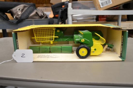 JD die cast Baler W/box