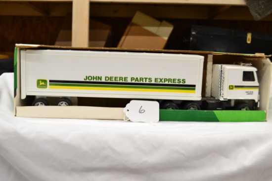 JD parts express semi- truck W/box