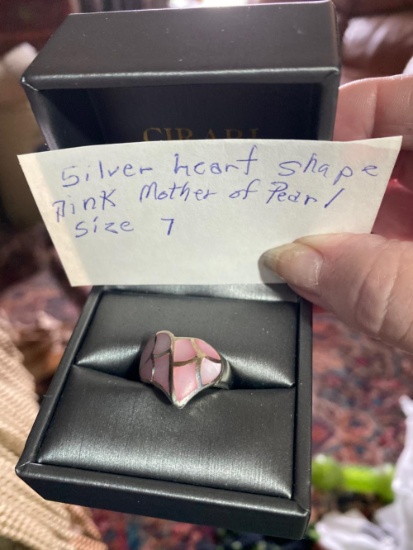 silver heart shape pink mother of pearl ring size 7