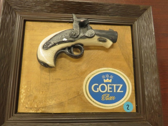 Goetz wall hanging