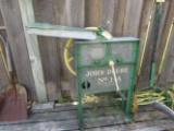 John Deere Corn sheller No 1-A (made in us) 1323522