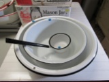 3 Piece Enamel, 2 Large bowls and a Ladle (black)