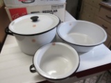 3 enamel pieces large pot and 2 bowls (black)