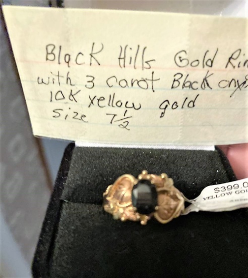 Black Hills Gold Ring w/3 Carat Black Onyx 10K YG