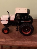 Case 2594 Tractor 1/16 Scale