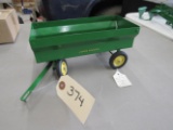 1965 John Deere Flare Box Wagon