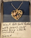 Black Hills Gold Pendant w/Pearl  10 Carat Chain
