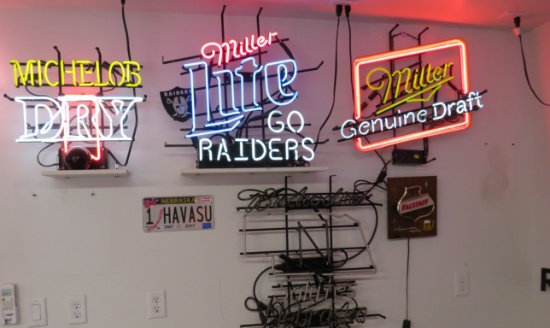 Beer Signs and Mounts