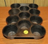 Wagner cast iron muffin pan