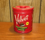 Velvet tobacco tin