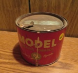 Model tobacco tin