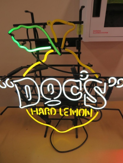 Doc's hard lemon neon sign