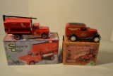 First Gear diecast 1958 GMC bulk feed & Ertl 1932 Ford delivery W/boxes