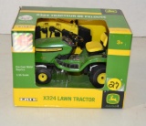 Ertl JD diecast X 324 lawn tractor W/box