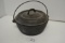 Favorite Piqua Ware cast iron dutch oven W/lid