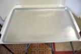 industrial baking sheet with plastic lid
