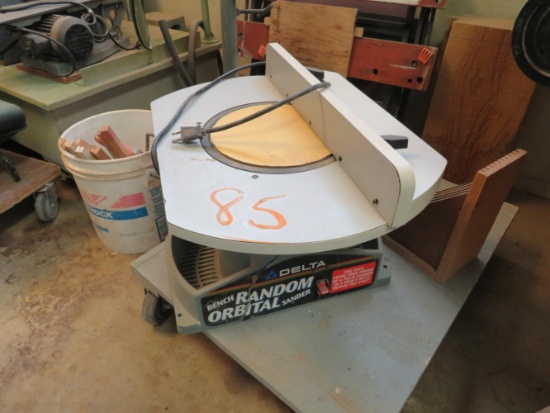 DELTA BENCH RANDOM ORBITAL SANDER