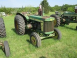 JOHN DEERE MODEL 820