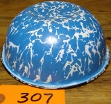 Blue & White Swirl Graniteware Mixing Bowl