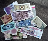 10 Misc Foreign Bank Notes