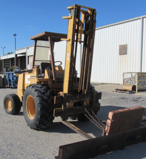 Case 585E 5000 LB All Terrain Forklift