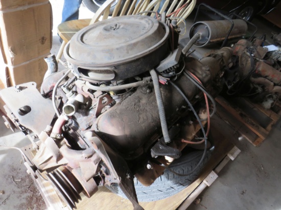2 Bolt 454 Engine with Transmission