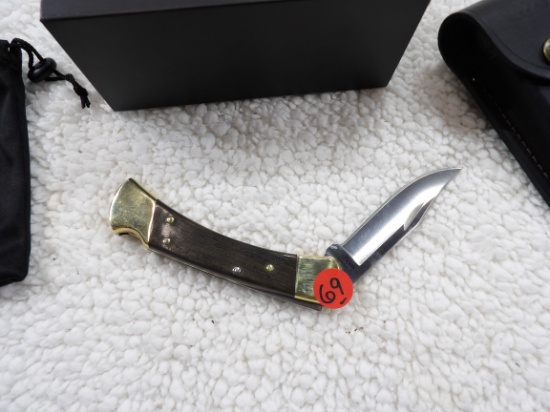 Collectable Buck 3 3/4" Folding Knife in case & box (Box Magnacut
