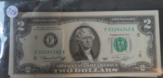 (13) 1976- 2 dollar bills