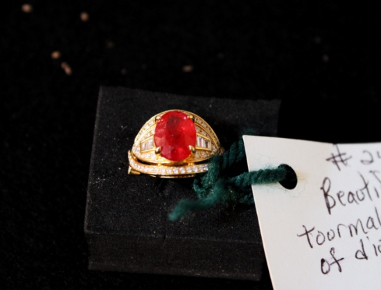 Red gemstone W/ lots of diamonds - 14K yellow gold ring