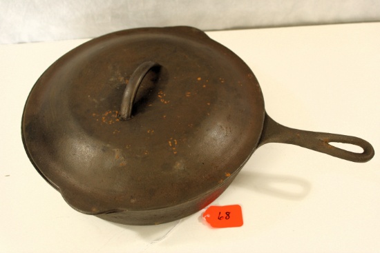 cast iron chicken frier W/ lid