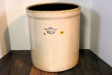 Robinson Ransbottom #5 crock W/ brown interior