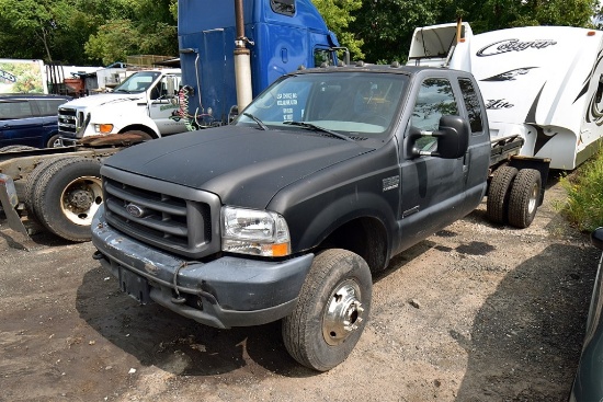 2000 Ford F-350 Dually Pickup Truck